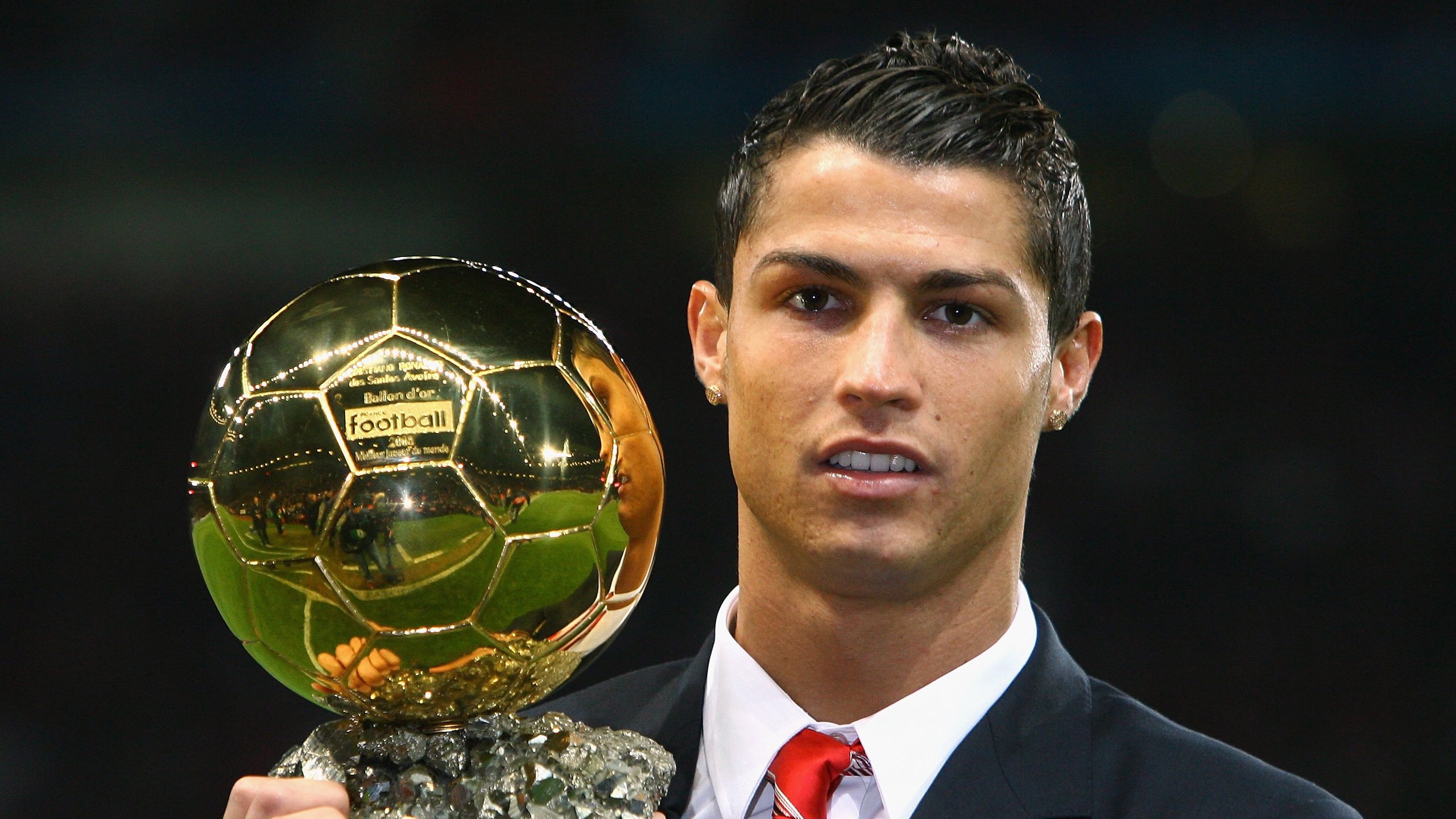 国际米兰整体强度上升构建稳固后场，国际米兰tifo